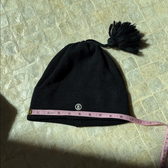 Bogner Beanie new unisex black knit and wool blend w Pom Pom and fleece headband - Picture 6 of 6